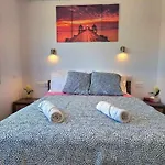Charming Holiday Retreat Kato Paphos Apt 400M To The Beach