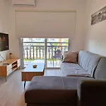 Charming Holiday Retreat Kato Paphos Apt 400M To The Beach